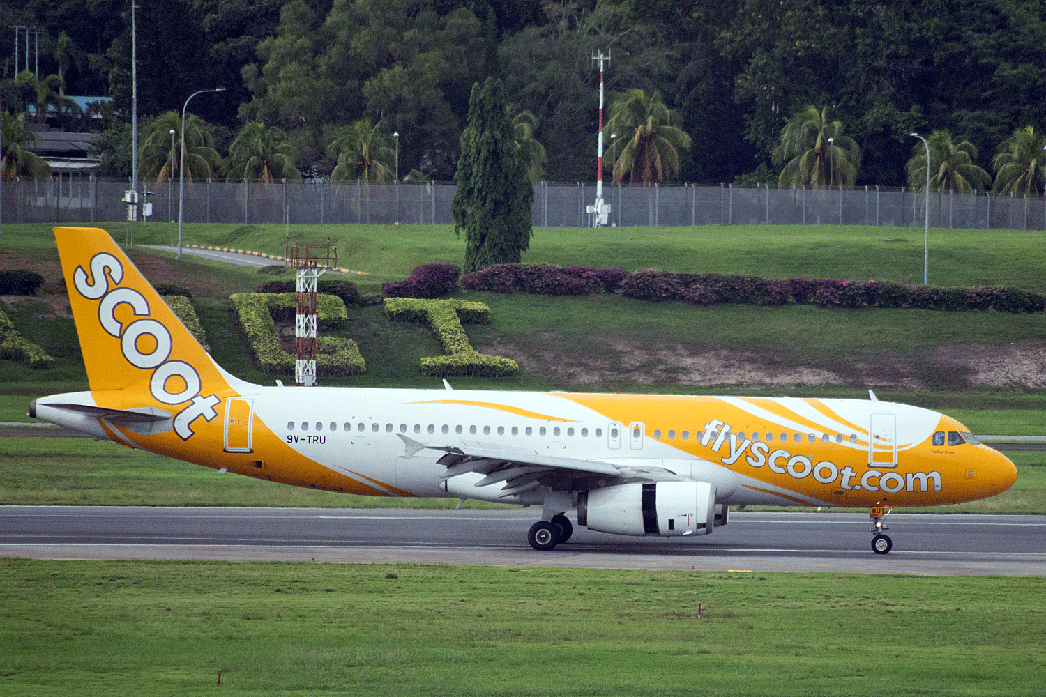 9V-TRU A 320 232 Scoot